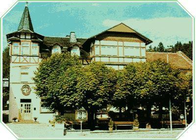 Gasthaus & Hotel Zur Linde Friedrichroda Eksteriør bilde