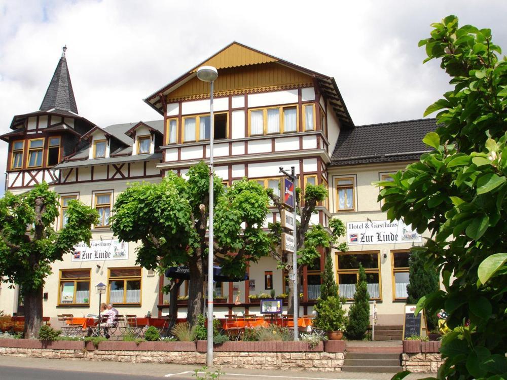 Gasthaus & Hotel Zur Linde Friedrichroda Eksteriør bilde